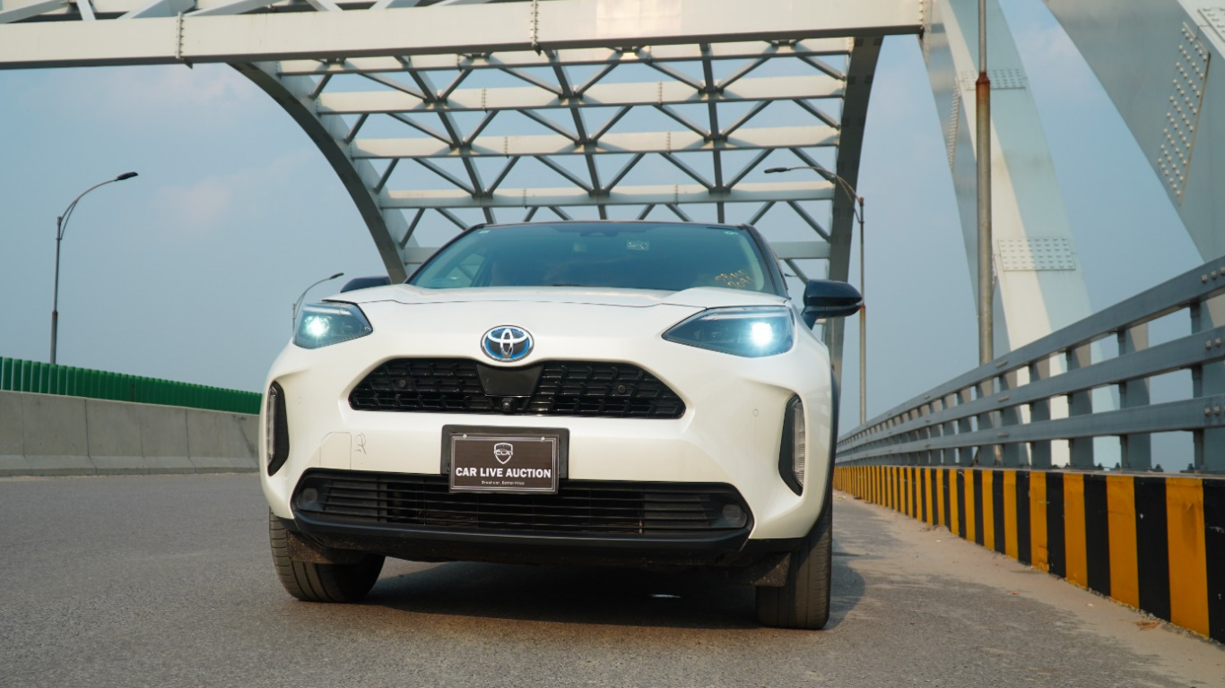 TOYOTA YARIS CROSS - 2021